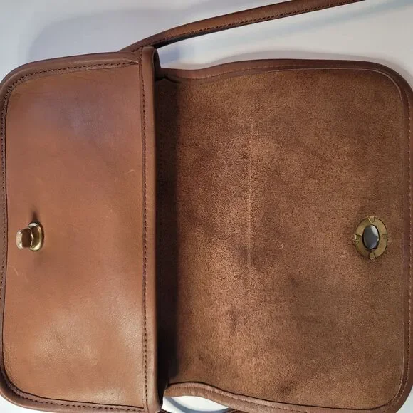 Vintage Coach Dinky Bag NYC Leather Turnlock Crossbody Bag Brown 051-9648 USA - Picture 11 of 12